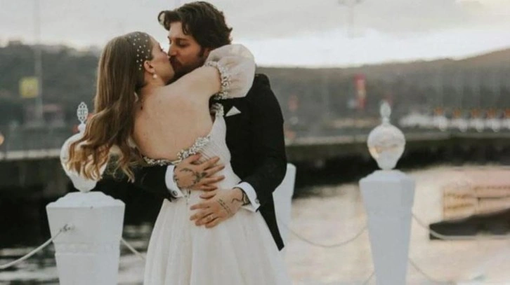 2 ay önce nikah masasına oturan Ufuk Beydemir ve İpek Filiz Yazıcı, düğün yaptı