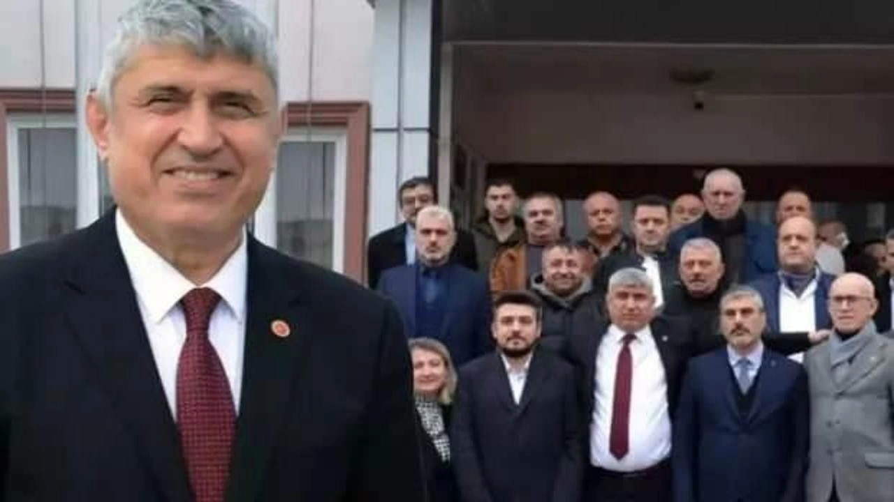 20 yıl makam şoförlüğü yaptığı belediyeye başkan seçildi