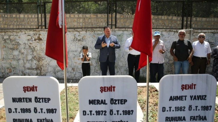 30 yıl önce PKK'nın katlettiği 30 şehit anıldı