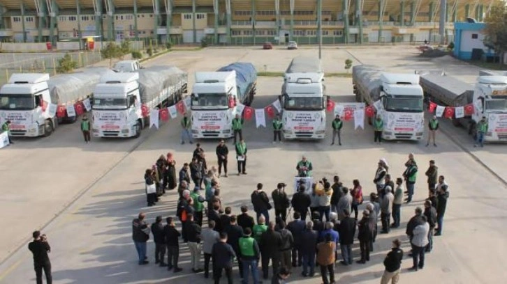 70 TIR&rsquo;lık yardım malzemesi Suriyeli ihtiyaç sahiplerine ulaştı