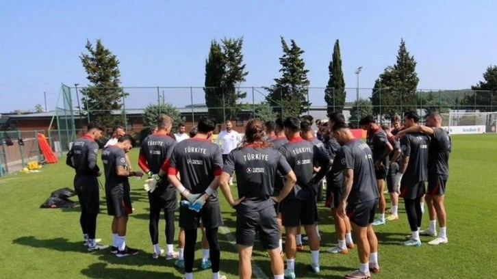 A Milli Futbol Takımı, Cardiff'e gitti