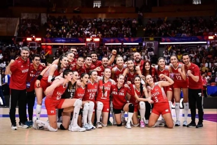 A Milli Kadın Voleybol Takımı Hırvatistan'ı mağlup ederek çeyrek finale yükseldi