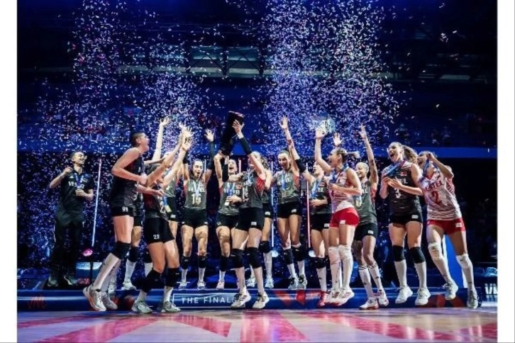 A Milli Kadın Voleybol Takımı Milletler Ligi'nde şampiyon oldu