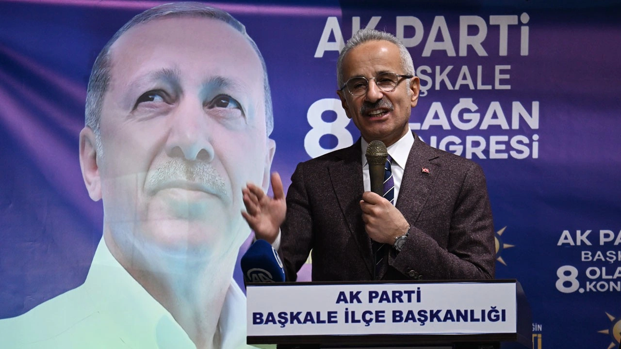 Abdulkadir Uraloğlu açıkladı: Bu tünelle 32 virajı ortadan kaldırdık