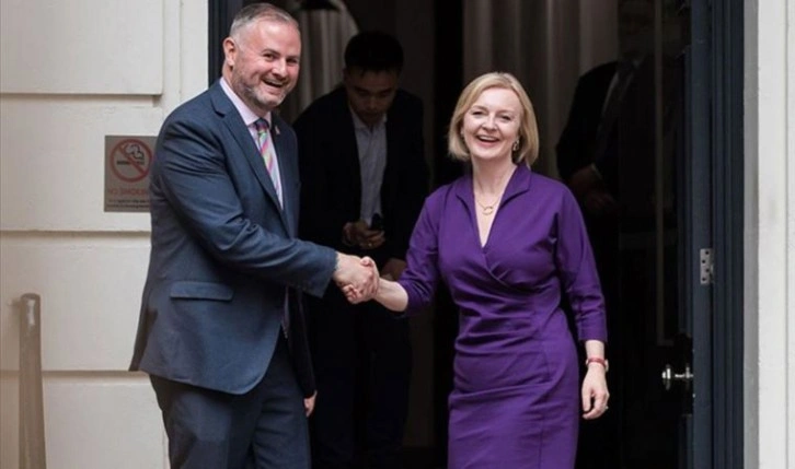 Adım adım başbakanlığa: Liz Truss