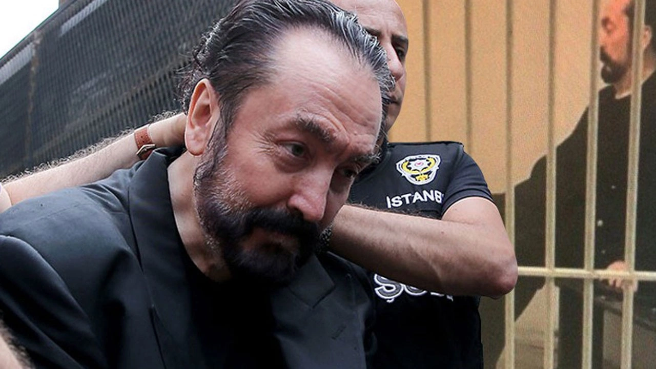 Adnan Oktar'a köfte ekmek siparişi getiren binbaşı görevden alındı