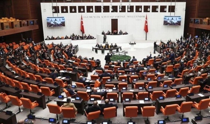 'Afet Yeniden İmar Fonu'na ilişkin yasa teklifi Meclis'te