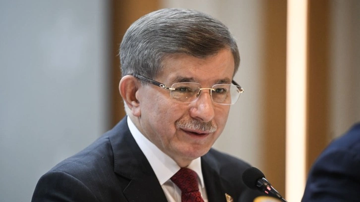 Ahmet Davutoğlu: Geride kalandan ders alırız önümüzde kalanı planlarız