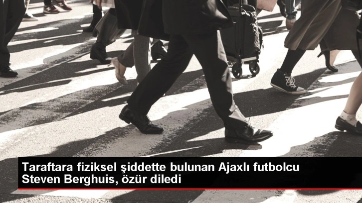 Ajaxlı futbolcu Berghuis taraftara şiddet uyguladığı için özür diledi