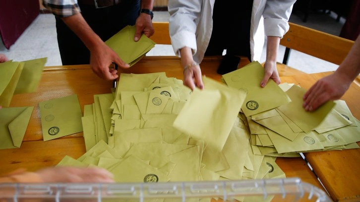 AK Parti İstanbul adayı o mu olacak? Milli Görüş'ün gönlündeki aday Aytunç Erkin yazdı