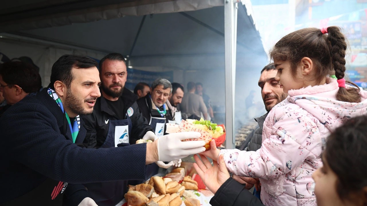 AK Parti İstanbul İl Başkanı Özdemir'den bazı ilçelere ziyaret