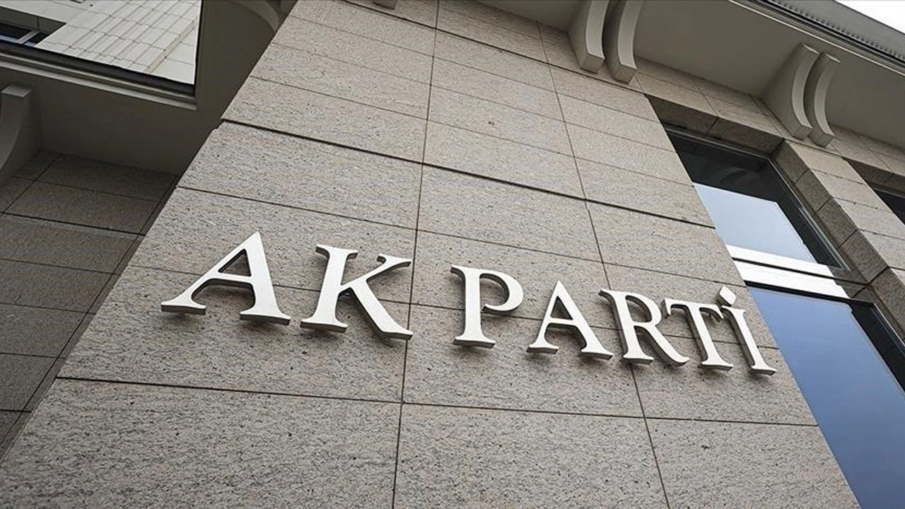 AK Parti, milletvekili sayısını 272'ye yükseltti