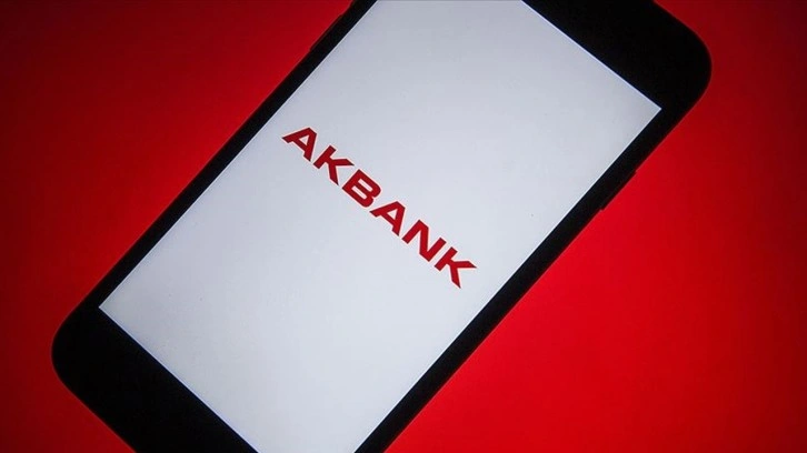 Akbank müşterileri panik oldu! Tatil öncesi neler oluyor işte bankadan yapılan açıklama