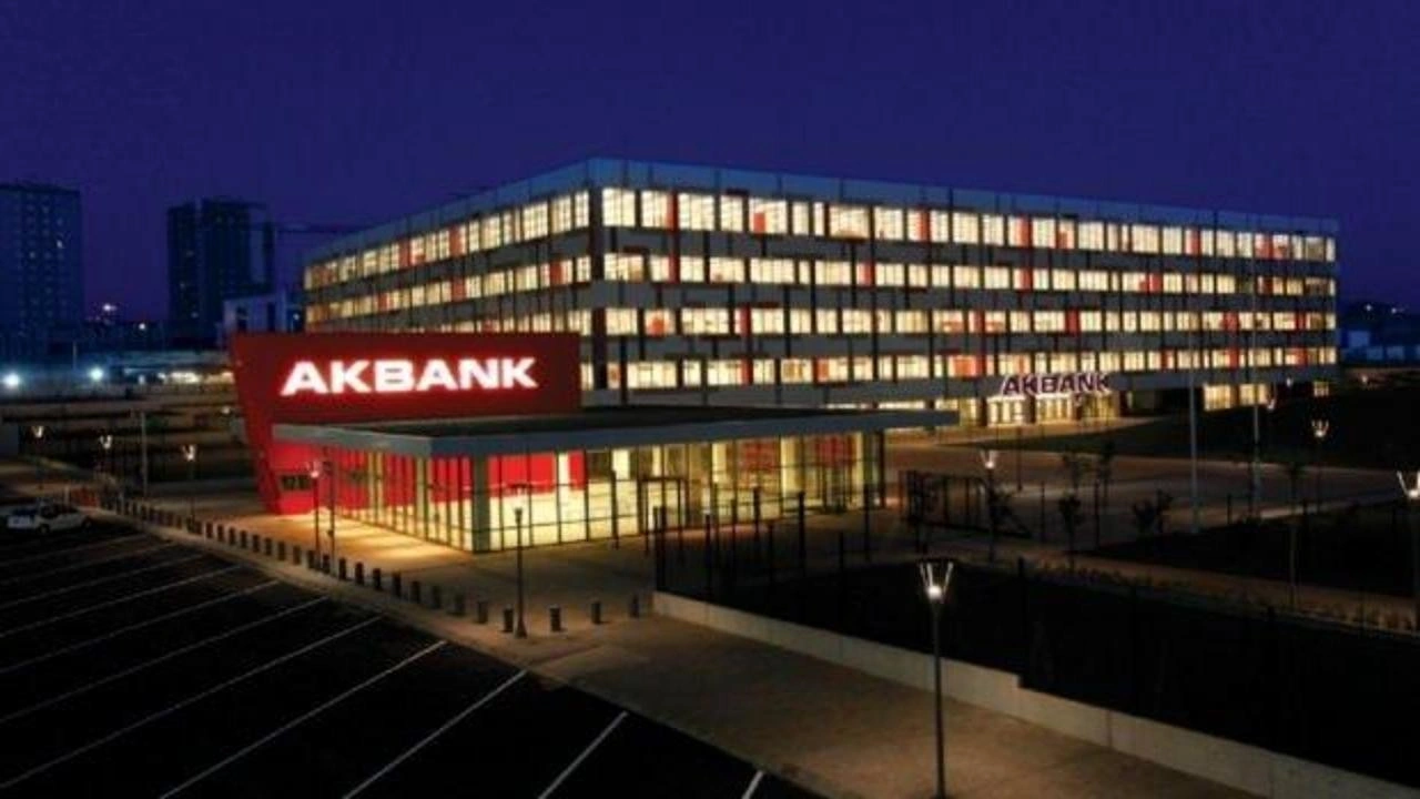 Akbank'ta dolar cinsi borçlanma hazırlığı