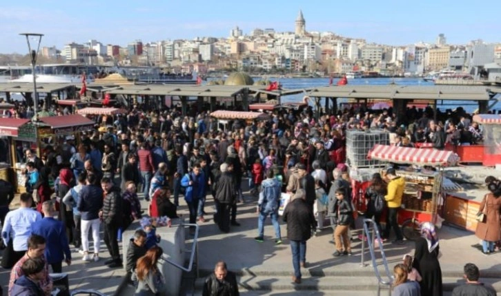 AKP 'zengin'e çalıştı