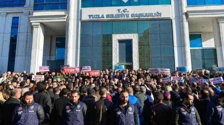 Akşener-Kılıçdaroğlu buluşmasına "kaset" göndermesi yapan AK Parti üyesi protesto edildi