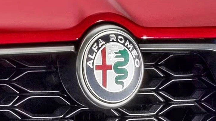 Alfa Romeo'nun yeni B-SUV modelinin ismi 