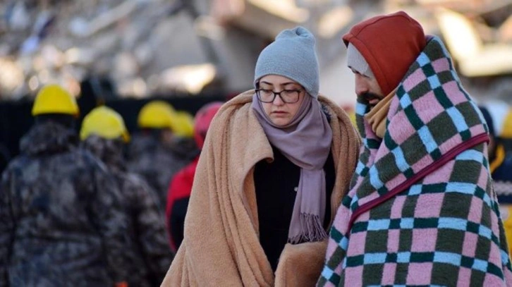 Almanya, ülke yakınları bulunan depremzedelere 3 aylık vize verecek