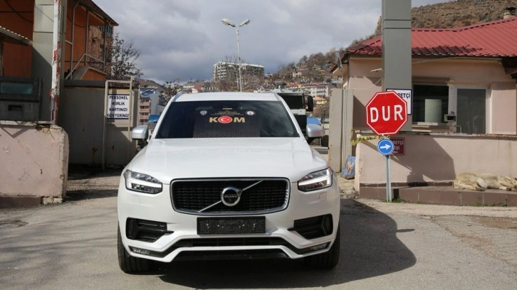 Almanya'da çalınan otomobil Tunceli'de bir binanın kapalı otoparkında bulundu!