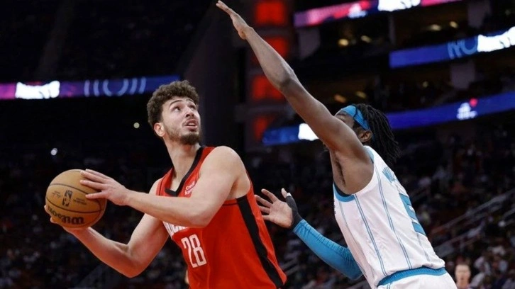 Alperen Şengün NBA tarihine geçti bu alanda Nikola Jokic'i geride bıraktı