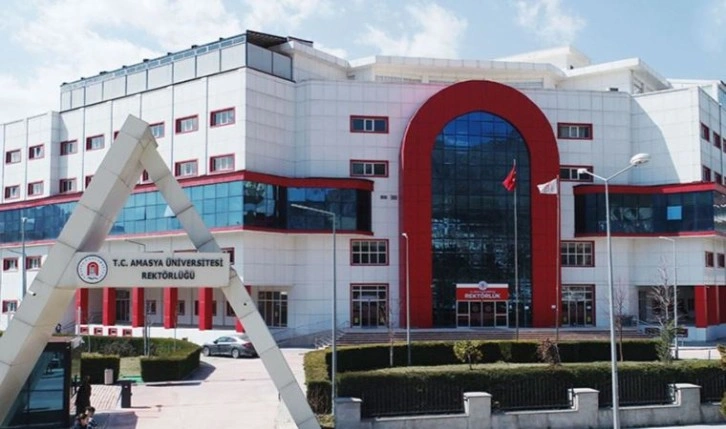 Amasya Üniversitesi'nde sınavdan önce sorulara bakılmış!