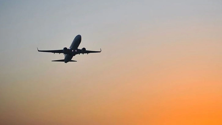 Amasya’ya zorunlu iniş yapan uçağın yolcuları Taşkent'e gönderildi