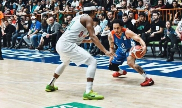 Anadolu Efes, AYOS Konyaspor'u rahat geçti!