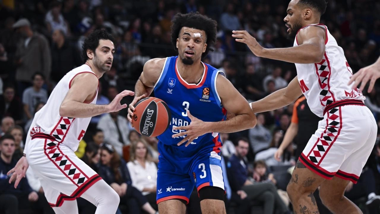 Anadolu Efes, Monaco karşısında sonunu getiremedi