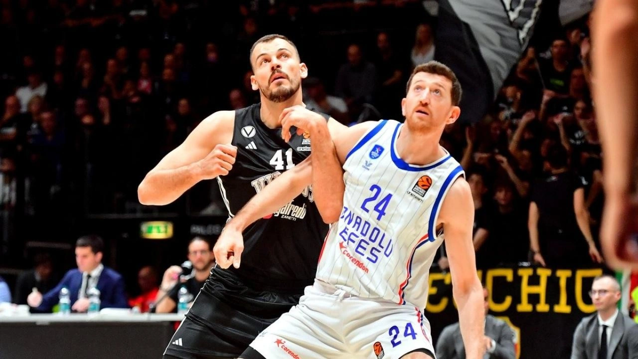 Anadolu Efes sezonu galibiyetle açtı