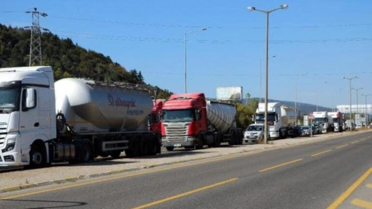 Anadolu Otoyolu'nun Ankara yönünde uzun kuyruklar oluştu: 9 Kasım'a kadar sürecek