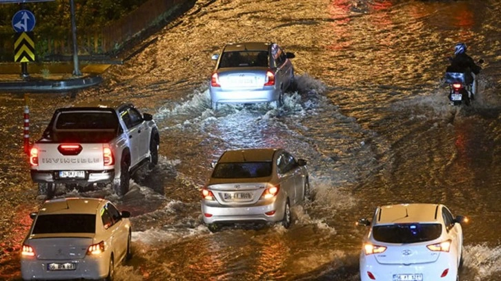 Ankara Valiliği'nden vatandaşlara sağanak yağış uyarısı