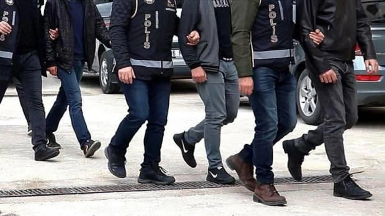 Ankara ve Diyarbakır'da zehir tacirlerine darbe! Çok sayıda gözaltı var!