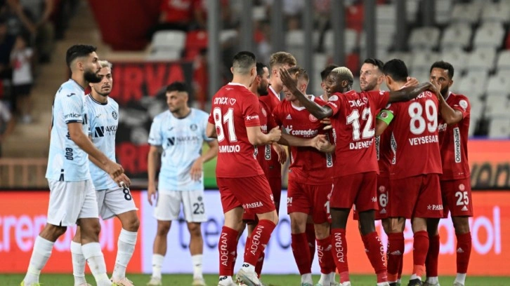 Antalyaspor 3 puanı 90+8'de kaptı!