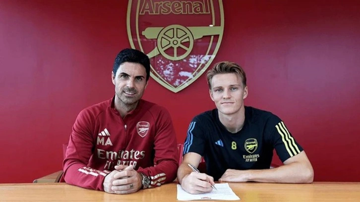 Arsenal, Martin Odegaard'ın sözleşmesini uzattı