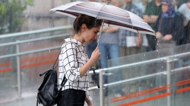 Asıl sonbahar şimdi başlıyor! Meteoroloji saat verip İstanbulluları uyardı