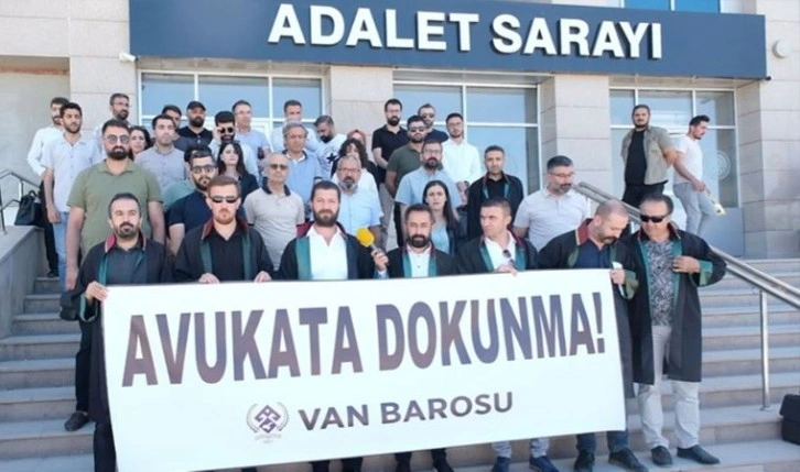 Avukatlar, meslektaşlarına saldırıyı kınadı: Önlem alınmaması şiddete çanak tutuyor