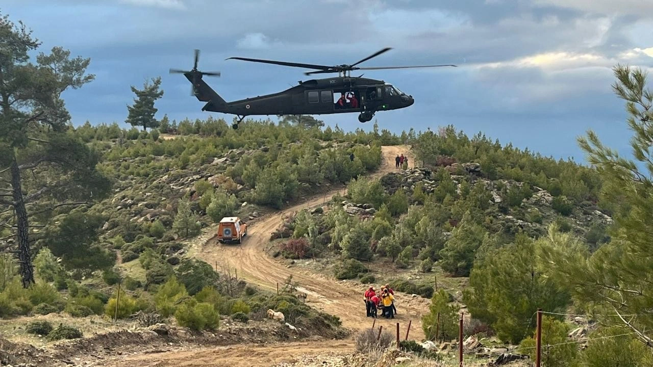 Aydın'da uçuruma düşen motosiklet sürücüsü, helikopterle kurtarıldı