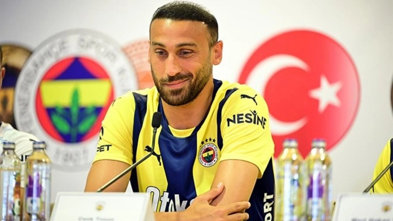 Ayrılık iddiaları çıkmıştı! Cenk Tosun kararını verdi