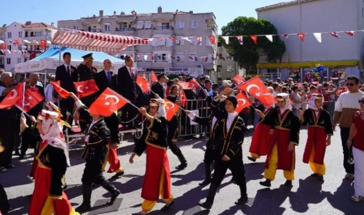 Ayvalık’ın kurtuluşun 100. yılı kutlandı