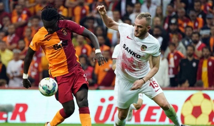 Bafetimbi Gomis 3. golünü attı