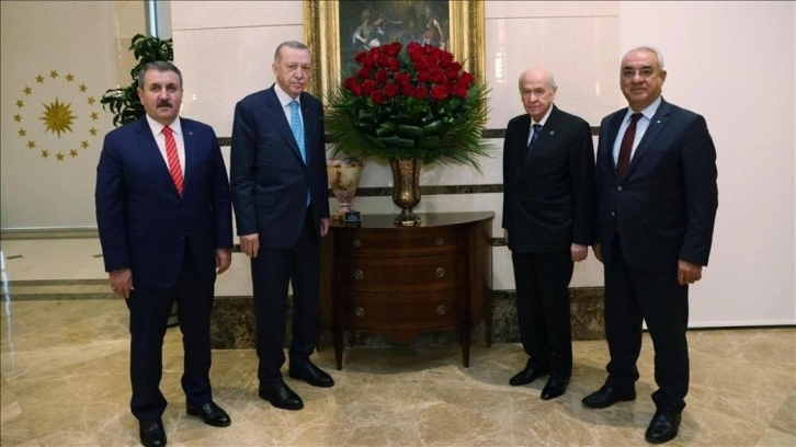 Bahçeli, Destici ve Aksakal'dan Cumhurbaşkanı Erdoğan'a 