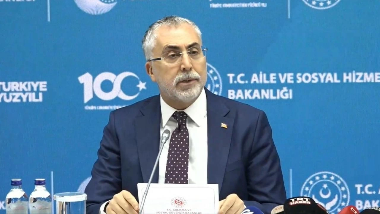 Bakan açıkladı: Çalışan Bildirim Sistemi geliyor!