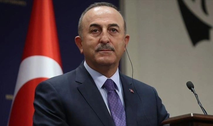 Bakan Çavuşoğlu, İsveç'te Kur'an-ı Kerim yakma eylemini kınadı