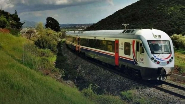 Bakan duyurdu: Ankara-Elmadağ tren seferleri başlıyor!