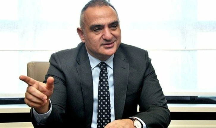 Bakan Ersoy: Kişi başı gecelik gelirle rekor kıracağız