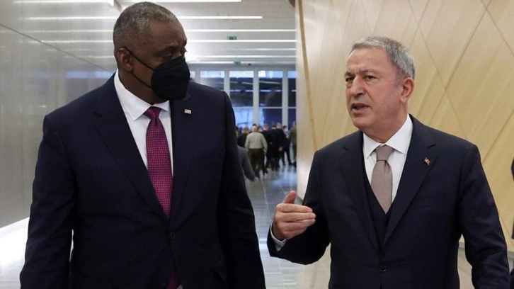 Bakan Hulusi Akar, ABD'li mevkidaşı ile görüştü