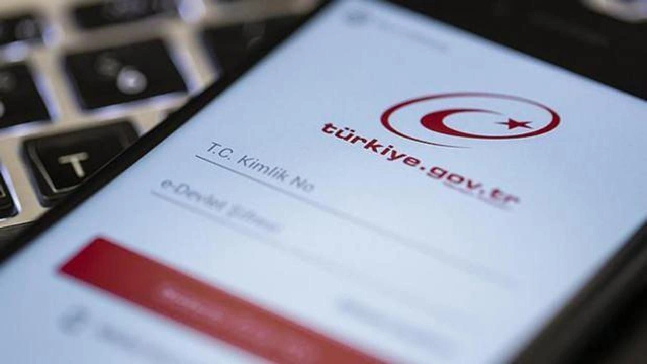 Bakan Kurum duyurdu! Yerli coğrafi bilgi sistemi e-Devlet'e entegre edildi