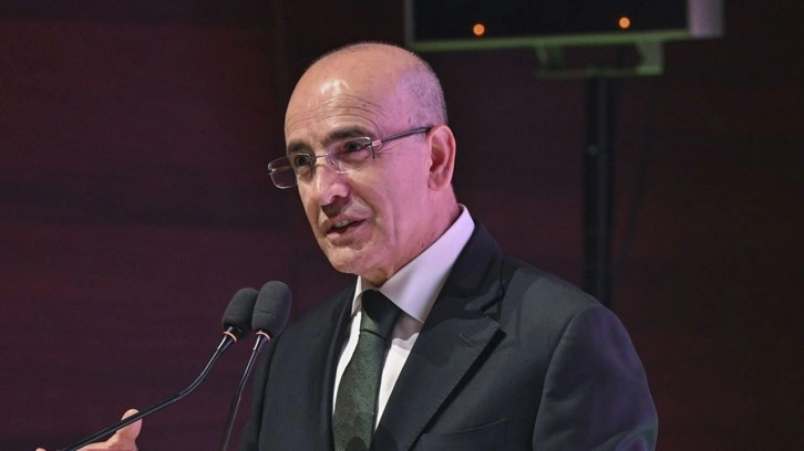 Bakan Mehmet Şimşek, piyasalara 'sadeleşme' mesajı