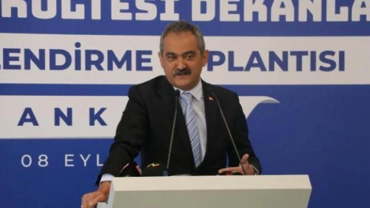 Bakan Özer: Öğretmenler güçlü kılınmazsa başarı mümkün olmaz