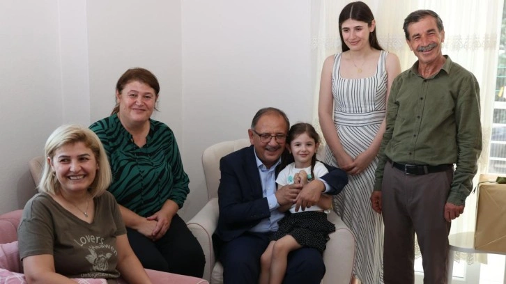 Bakan Özhaseki'den Şahin ailesine ziyaret